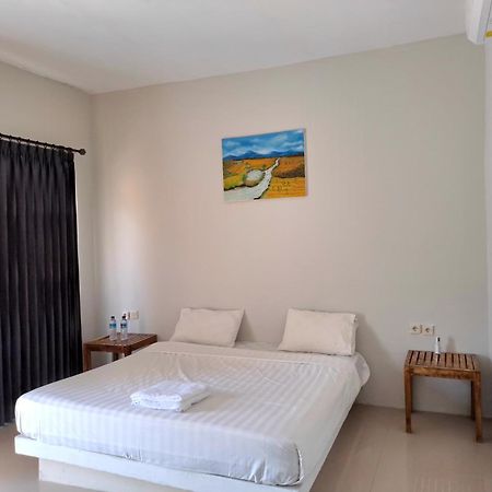 Village Corner Homestay Kuta  Quarto foto