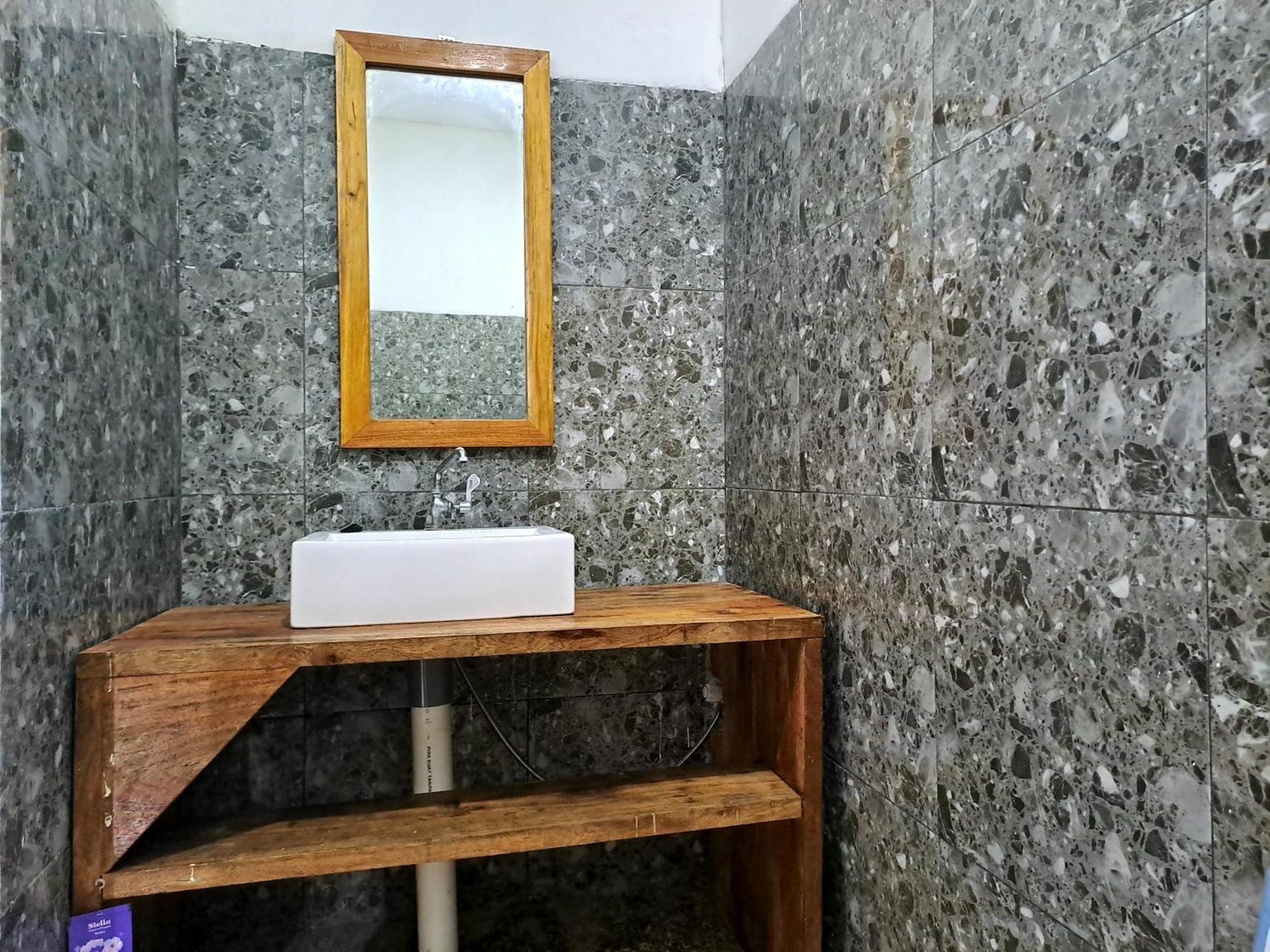 Village Corner Homestay Kuta  Exterior foto